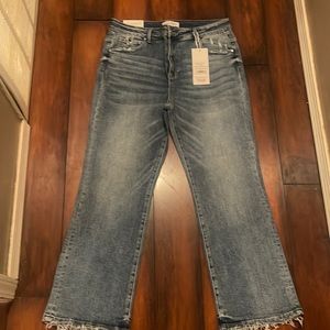 Risen. NWT. 1x (14w-16w) Mid rise straight